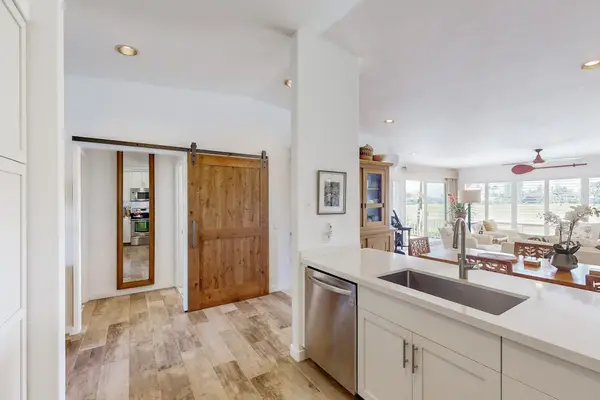 Bright Kitchen Made For Entertaining