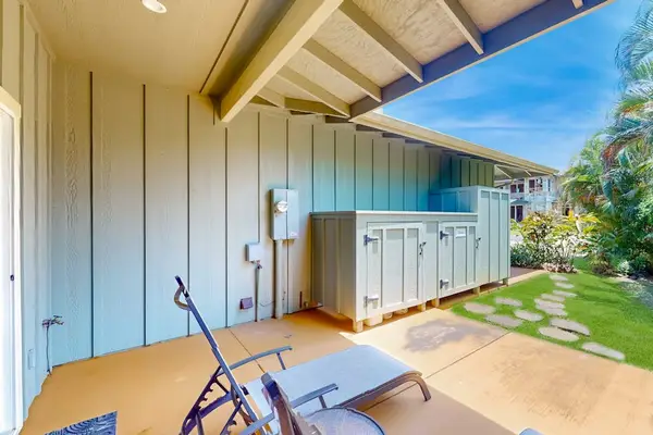 Private Lanai Surrounded By Tropical Beauty