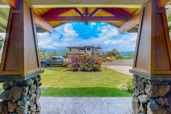 Oceanfront Porch With Breathtaking Views