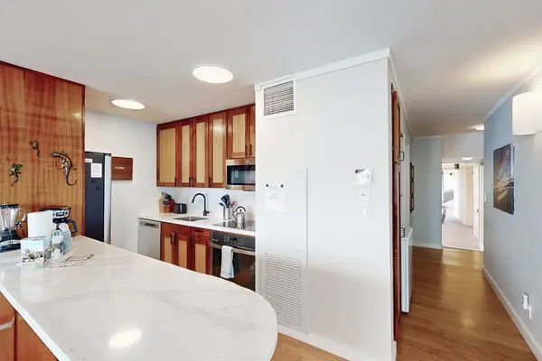 Fully equipped kitchen with everything you need