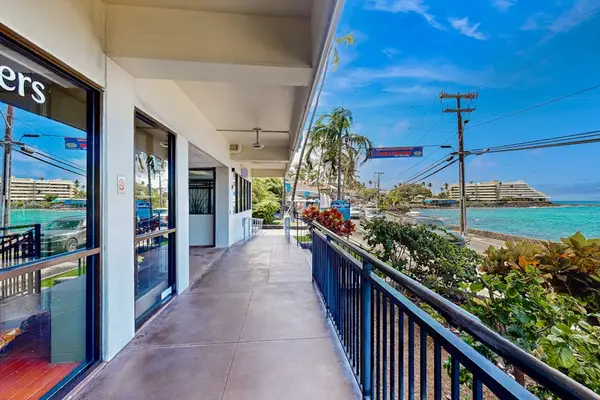 Oceanfront Arrival With Aloha Vibes