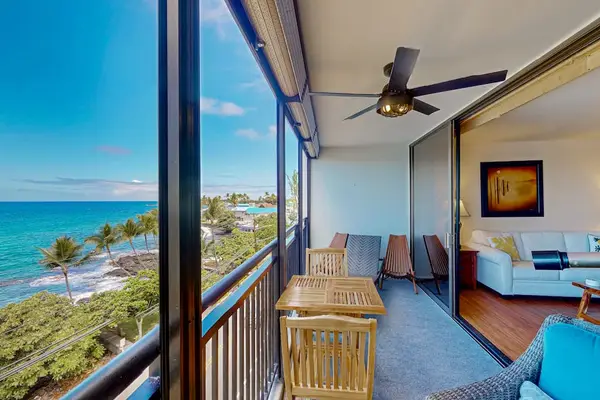 Private Balcony Above The Waves