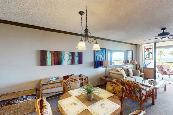 Dining Space Perfect For Gathering