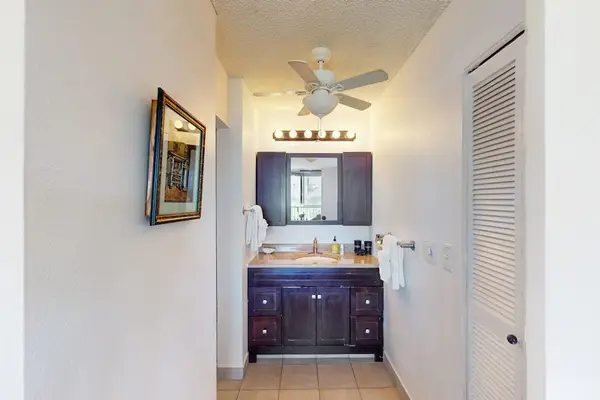 Fresh Bathroom With Stylish Vanity