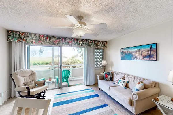 Bright Coastal Living Retreat