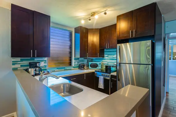 Cook with Ease in the Full Kitchen
