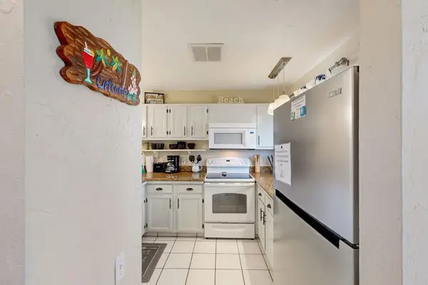 Kitchen entrance