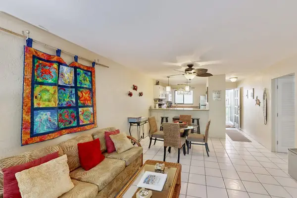 Open concept living/dining area