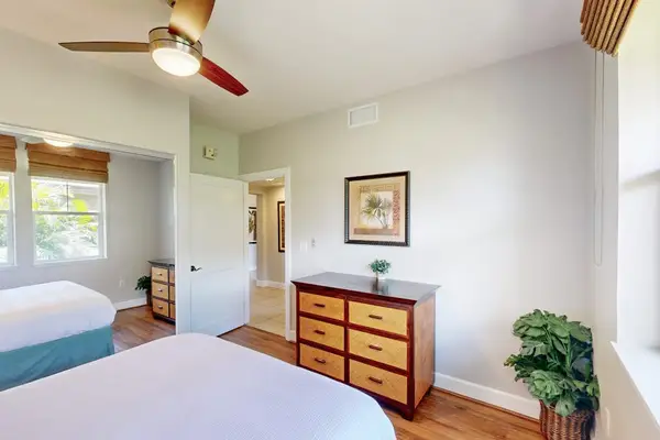 Cozy Bedroom With Island Charm