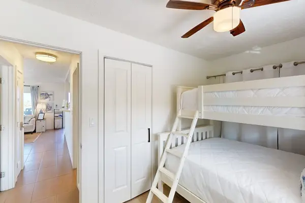 Cozy Bunk Bedroom Retreat