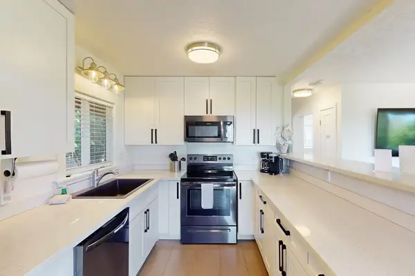 Cook, Dine, And Feel At Home