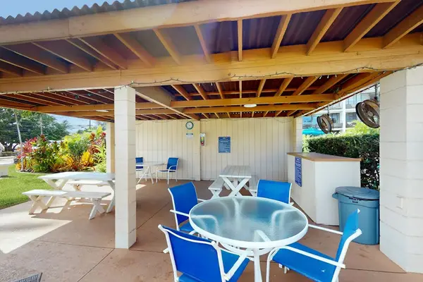 Shaded Outdoor Pavilion with Picnic Seating