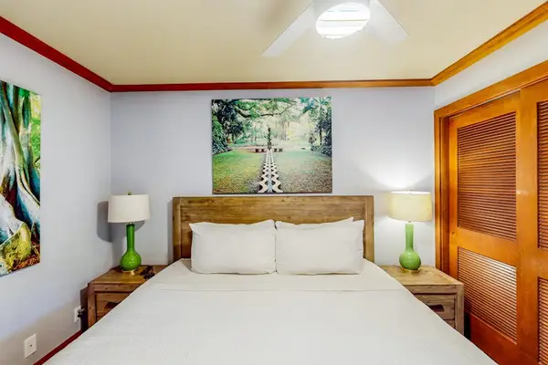Master bedroom with king bed for a great nights sleep and a flat screen tv.