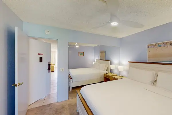 Cozy Guest Bedroom For Sweet Island Dreams