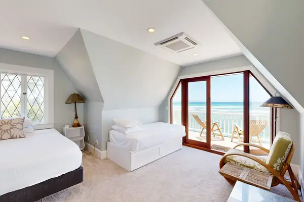 Stretch out and enjoy restful sleep in this welcoming upstairs retreat nightly