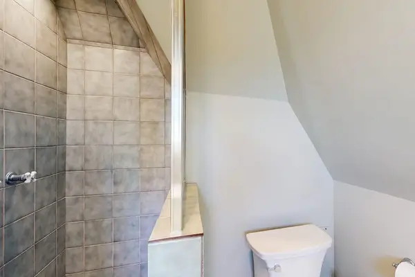 Enjoy the convenience of an ensuite on the peaceful third floor retreat