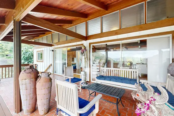 Take a comfortable break in the indoor patio, where everyone can find a seat.