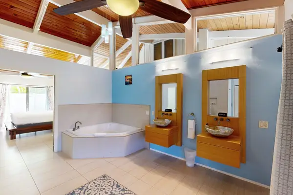 Primary Ensuite Bath with Corner Soaking Tub & Dual Vanity