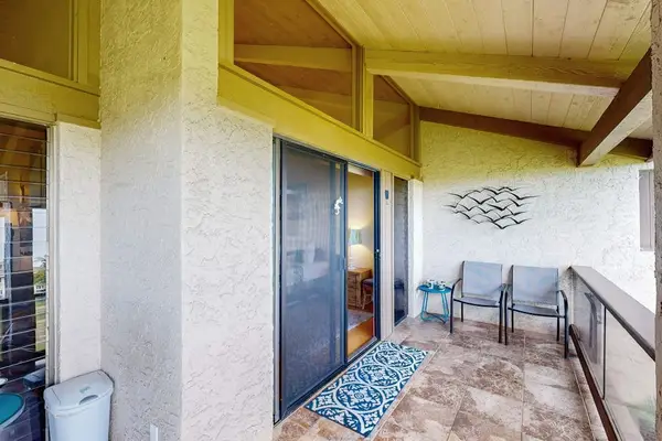 Private Lanai For Peaceful Morning Coffee