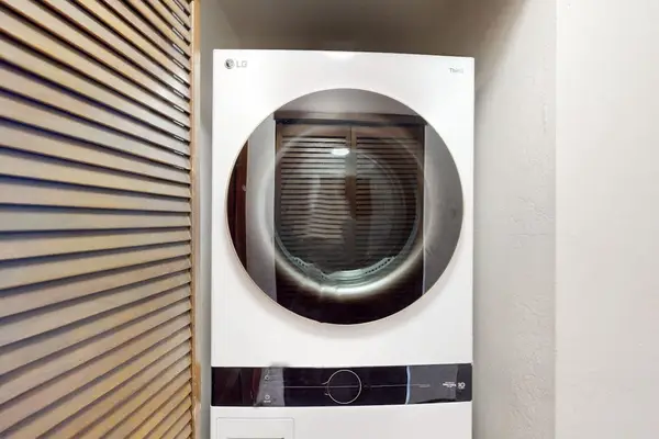 Convenient in-unit washer and dryer for extended stays