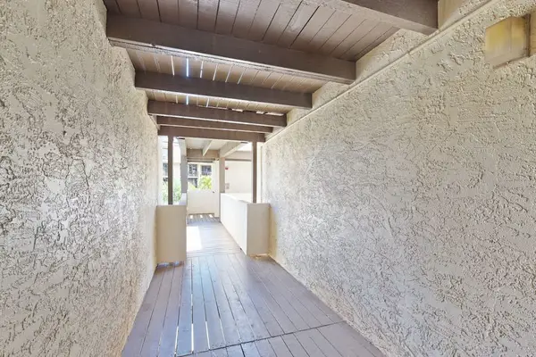 Easy Access To Your Island Retreat