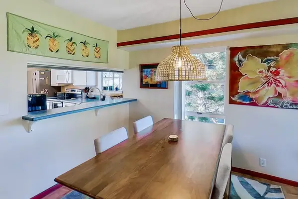 Elegant Dining Space For Memorable Gatherings