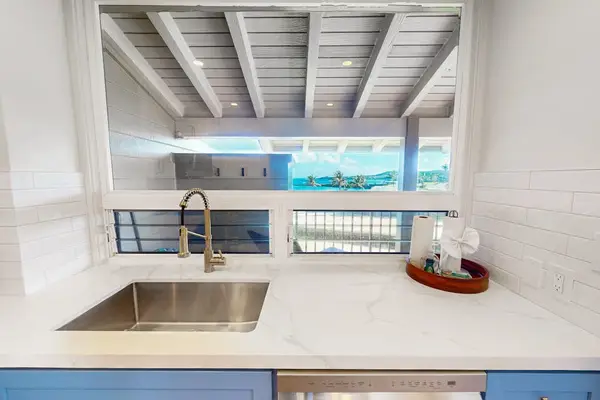 Chef Inspired Kitchen With Sleek Finishes