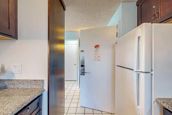 Full remodeled kitchen ready for your chef.
