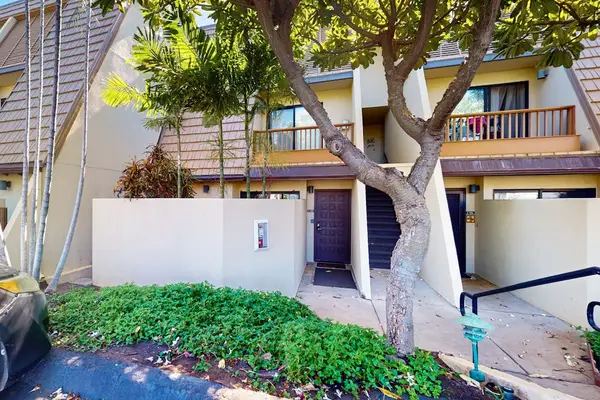 Private Courtyard Entrance