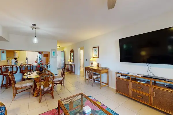 Spacious Lounge With Entertainment Center