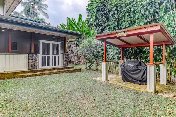 Arrive at your Hawaii Island Getaway