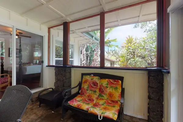 Plenty of seating on the lanai to relax and read a book or sit and dine.