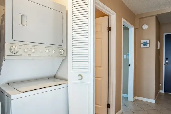 In Unit Washer And Dryer