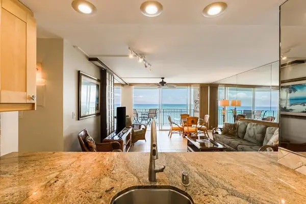 Cook With A View Of Paradise