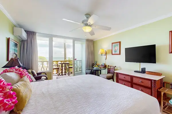 Wake Up To Tropical Serenity