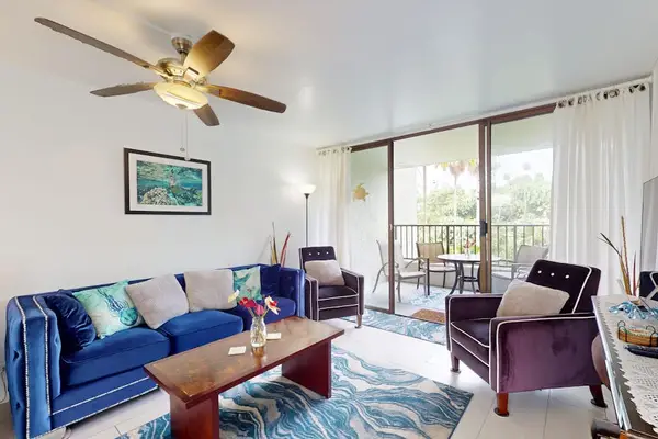 Bright Living Room With Balcony Access