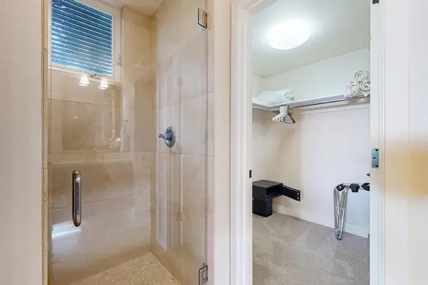 Walk-In Shower for a Refreshing Start