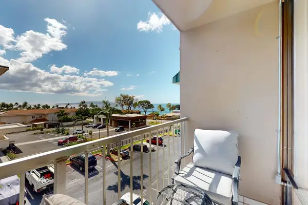 Private Balcony With Ocean Breezes