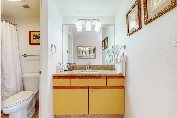 Bright Vanity With Resort Convenience