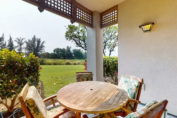 Private lanai for relaxing at the end of a long day or enjoy your romantic dinner outside under the stars.