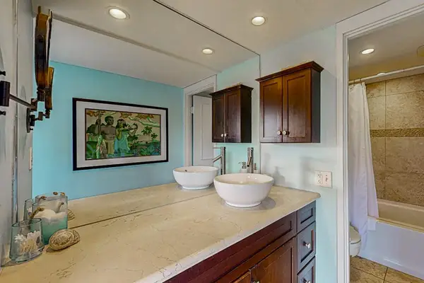 Master bathroom with tub/shower combo.