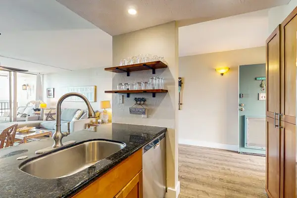 Newly remodeled kitchen with stainless steel appliances, ready for the chef in you.