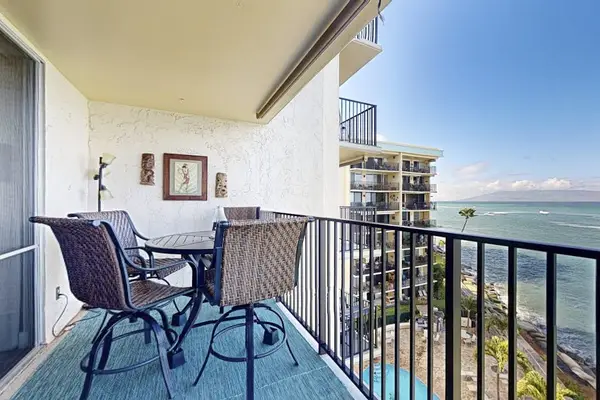 Private lanai with seating great for a dinner or morning coffee.  Enjoy the views as relax in the evening.