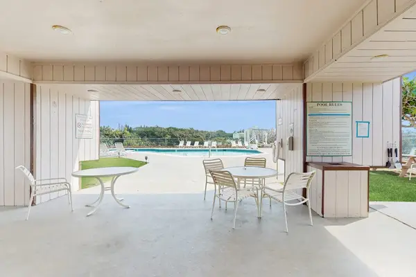 Open Air Pool Pavilion Escape