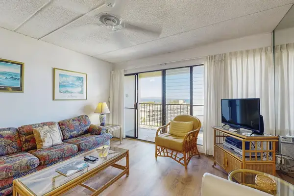 Bright Living Room With Island Charm