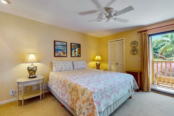Peaceful Guest Bedroom Escape