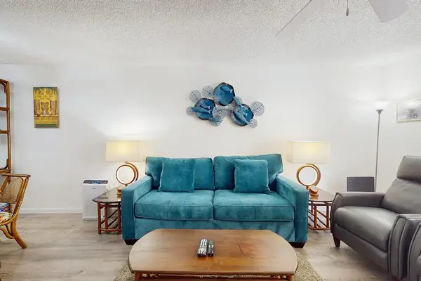 Cozy Living Room For Movie Nights