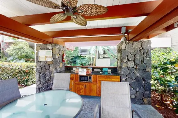 Relaxing Spa And BBQ Retreat