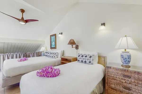 Spacious Loft Sleeping Retreat
