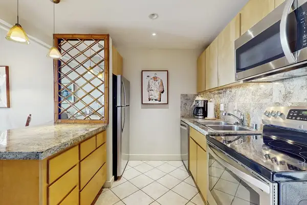 Modern Kitchen Designed For Easy Meals